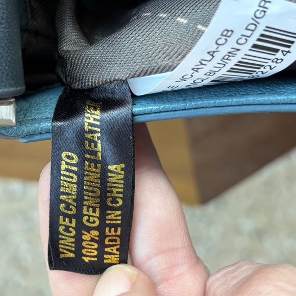 Vince Camuto leather crossbody - Picture 10 of 11